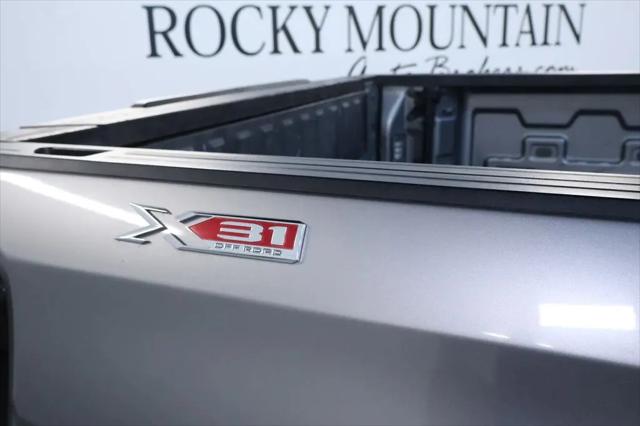2021 GMC Sierra 1500 4WD Crew Cab Short Box Elevation
