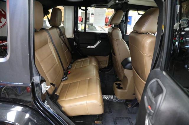 2011 Jeep Wrangler Unlimited Sahara