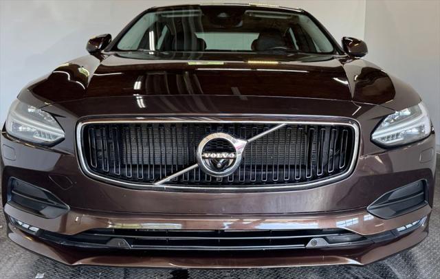 2018 Volvo S90 T5 Momentum