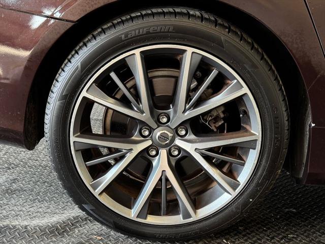 2018 Volvo S90 T5 Momentum
