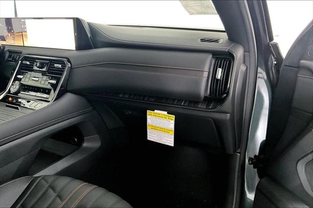 2025 Nissan Armada PRO-4X 4WD