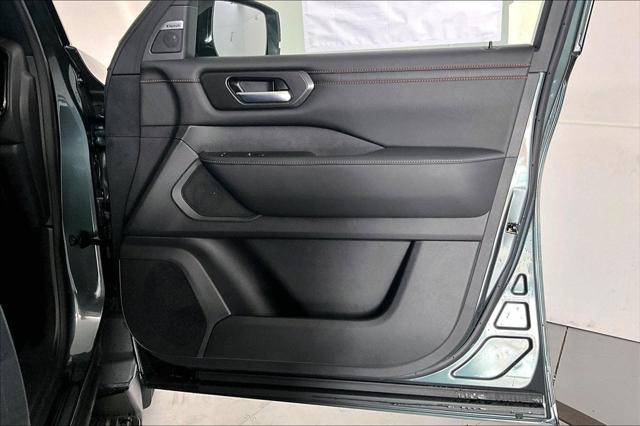 2025 Nissan Armada PRO-4X 4WD