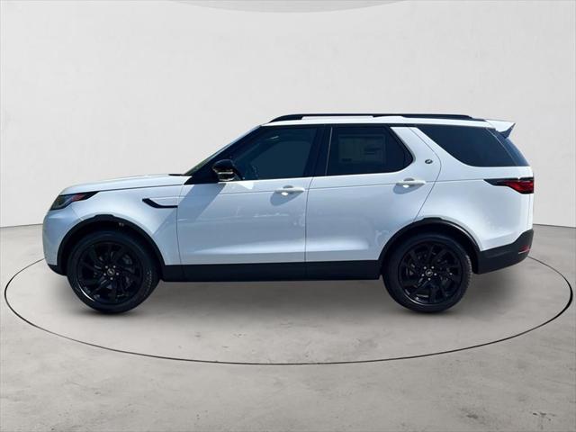 2025 Land Rover Discovery P300 S