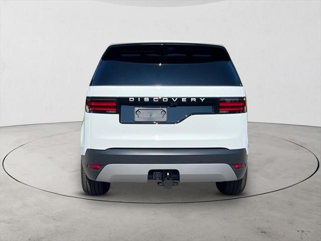 2025 Land Rover Discovery P300 S