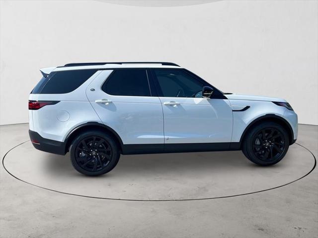 2025 Land Rover Discovery P300 S