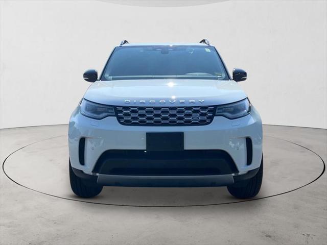2025 Land Rover Discovery P300 S