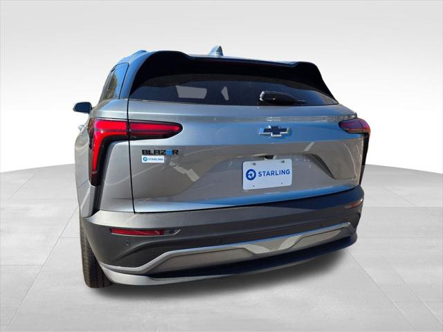 2025 Chevrolet V Blazer LT FWD