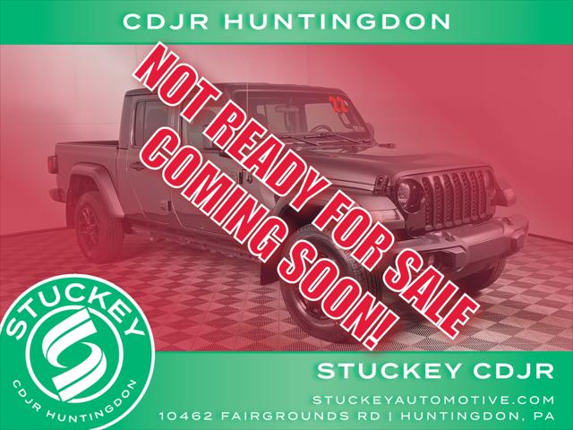 2022 Jeep Gladiator Altitude 4x4