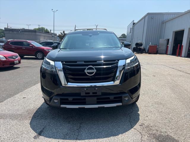 2022 Nissan Pathfinder Platinum 4WD