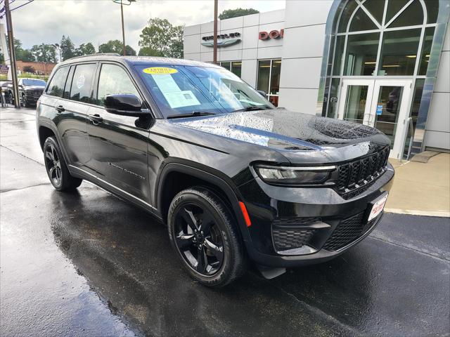 2023 Jeep Grand Cherokee Altitude 4x4