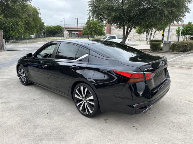 2019 Nissan Altima 2.0 SR