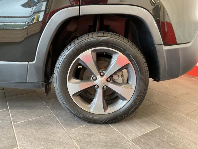 2019 Jeep Cherokee Limited FWD