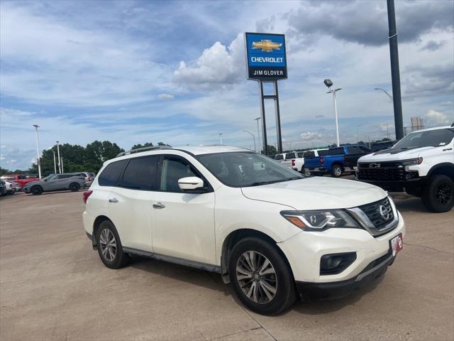 2017 Nissan Pathfinder SL