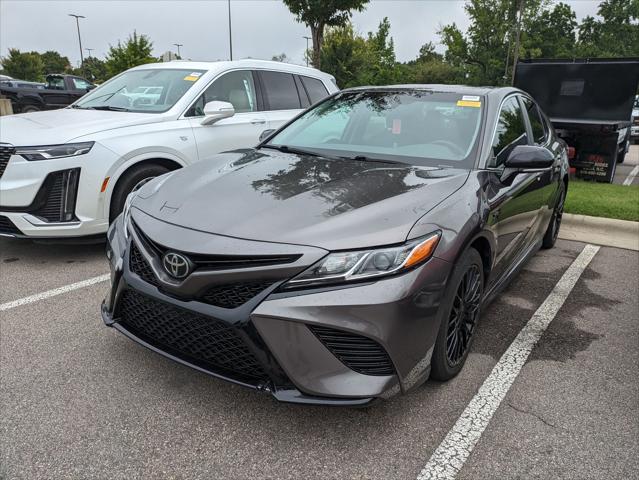 2020 Toyota Camry SE