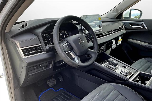 2025 Mitsubishi Outlander PHEV SE S-AWC