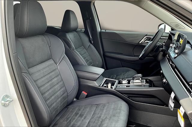 2025 Mitsubishi Outlander PHEV SE S-AWC