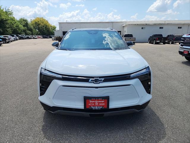 2025 Chevrolet V Blazer RWD LT
