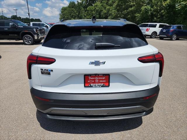 2025 Chevrolet V Blazer RWD LT