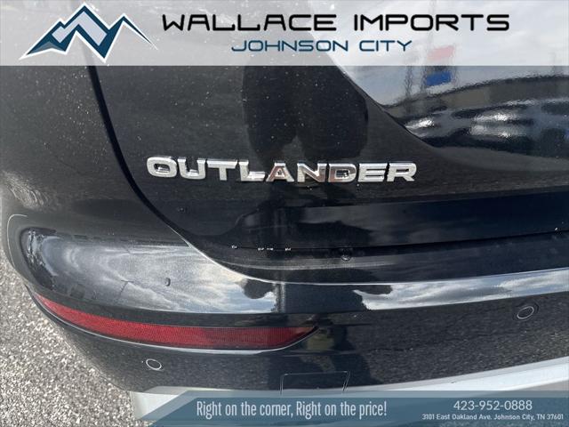 2025 Mitsubishi Outlander PHEV PLATINUM EDITION S-AWC