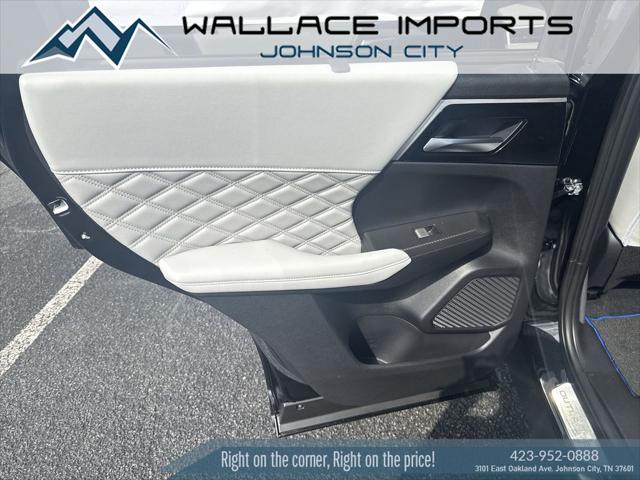 2025 Mitsubishi Outlander PHEV PLATINUM EDITION S-AWC