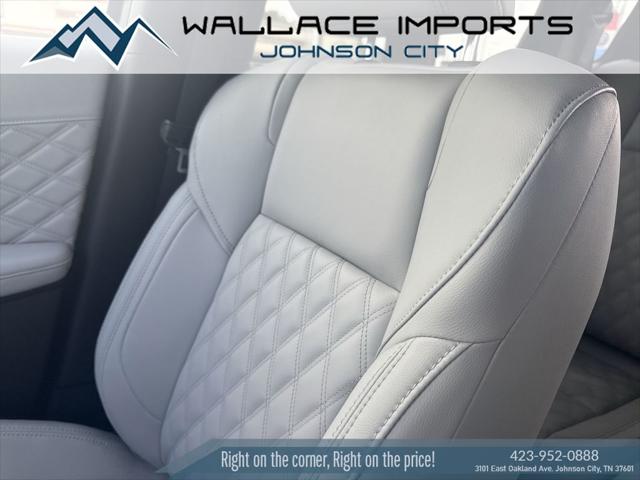 2025 Mitsubishi Outlander PHEV PLATINUM EDITION S-AWC