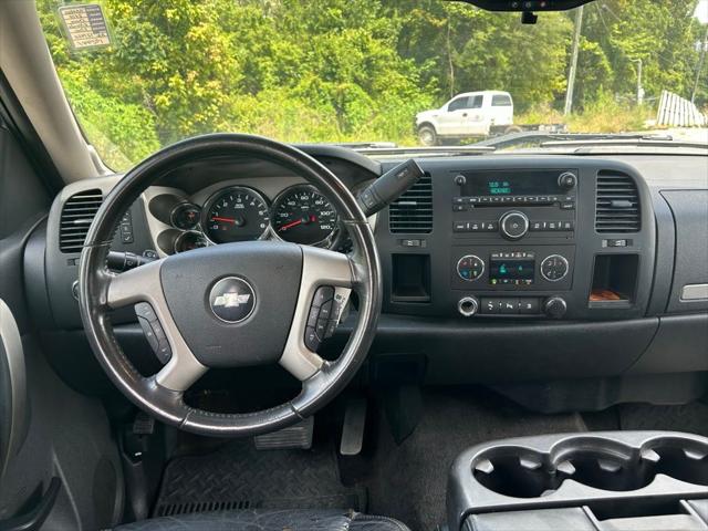 Used 2010 Chevrolet Silverado 1500 For Sale in Muscle Shoals, AL
