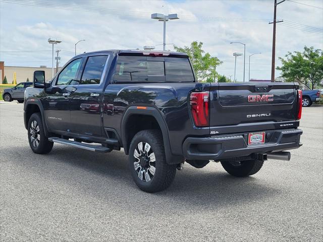 2025 GMC Sierra 2500HD 4WD Crew Cab Standard Bed Denali