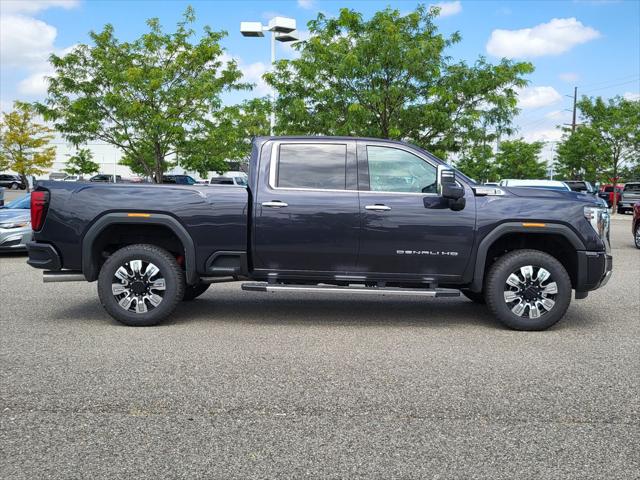 2025 GMC Sierra 2500HD 4WD Crew Cab Standard Bed Denali