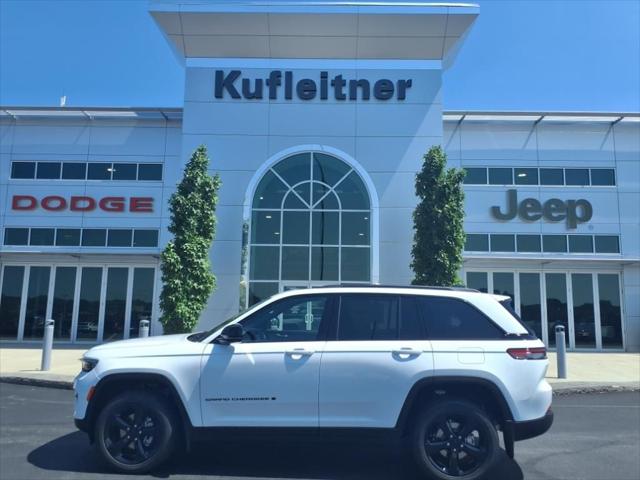 2025 Jeep Grand Cherokee GRAND CHEROKEE ALTITUDE X 4X4