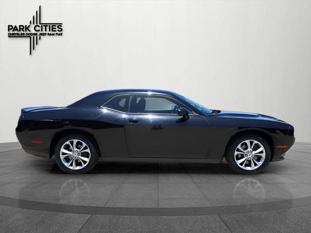 2021 Dodge Challenger SXT AWD