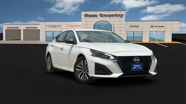 2025 Nissan Altima SV FWD