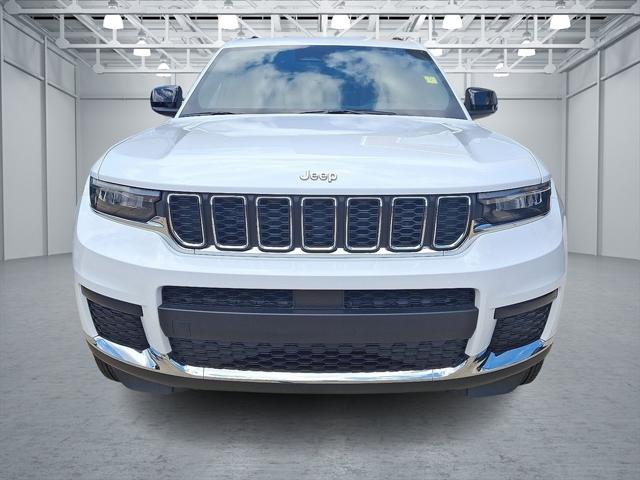 2025 Jeep Grand Cherokee GRAND CHEROKEE L LAREDO X 4X4