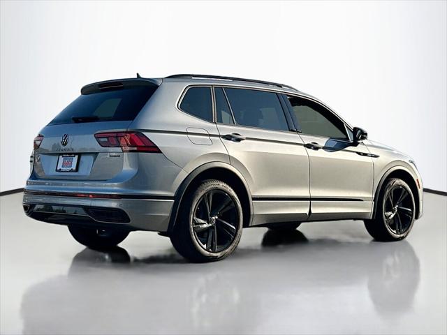 2023 Volkswagen Tiguan 2.0T SE R-Line Black 2023 Volkswagen Tiguan 2.0T SE R-Line Black