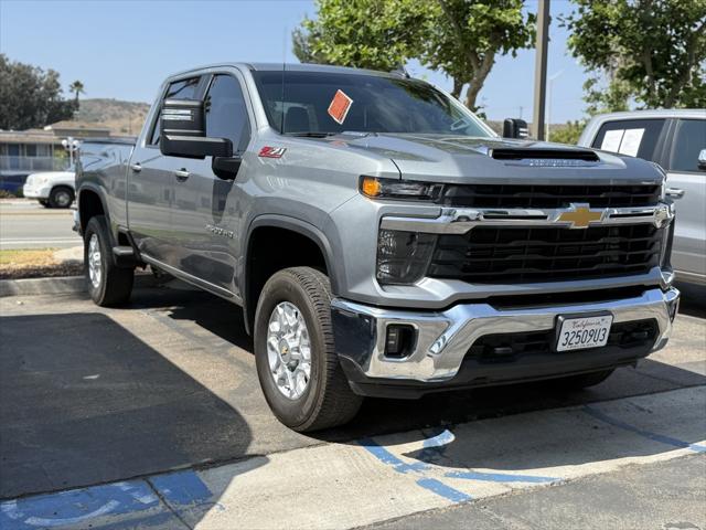 2024 Chevrolet Silverado 2500HD 4WD Crew Cab Standard Bed LT