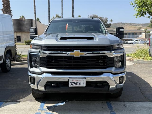 2024 Chevrolet Silverado 2500HD 4WD Crew Cab Standard Bed LT