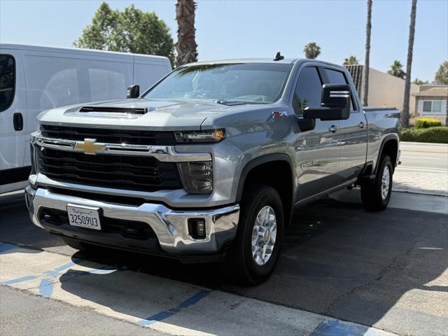 2024 Chevrolet Silverado 2500HD 4WD Crew Cab Standard Bed LT