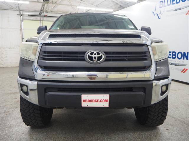 2014 Toyota Tundra SR5 5.7L V8