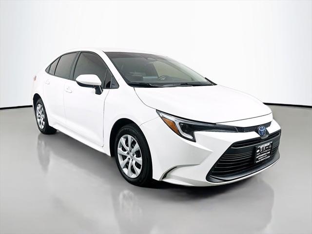 2024 Toyota Corolla Hybrid LE