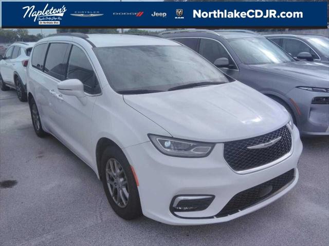 2022 Chrysler Pacifica Touring