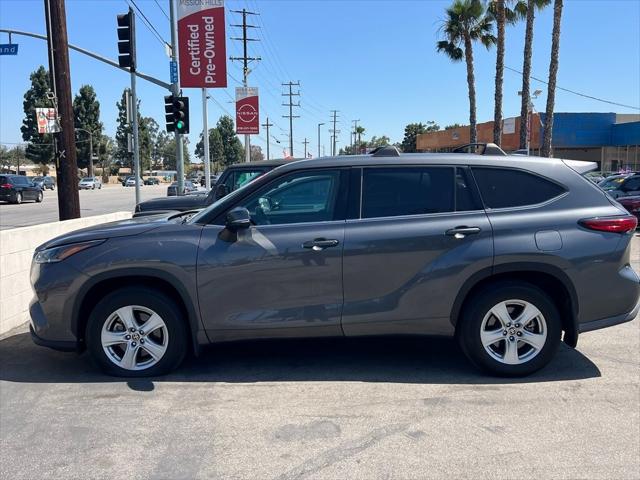 2021 Toyota Highlander LE