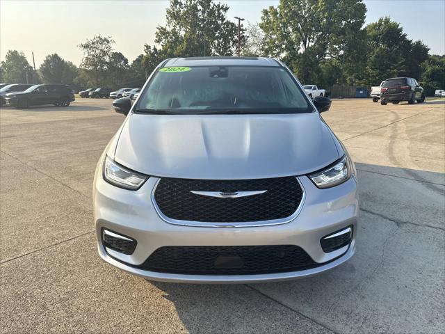 2024 Chrysler Pacifica Limited AWD