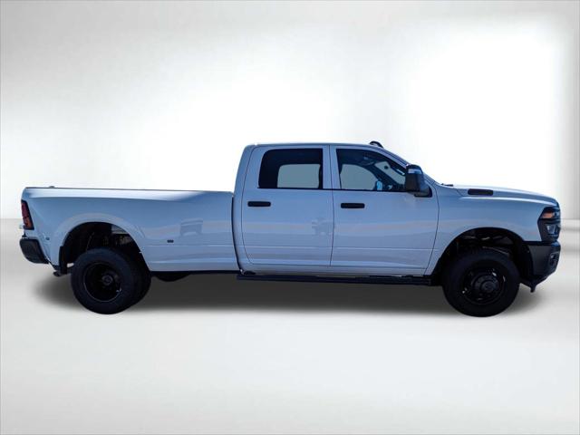 2026 RAM Ram 3500 RAM 3500 TRADESMAN CREW CAB 4X4 8 BOX 2026 RAM Ram 3500 RAM 3500 TRADESMAN CREW CAB 4X4 8 BOX