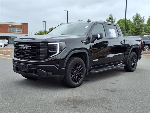 2022 GMC Sierra 1500 4WD Crew Cab Short Box Elevation with 3SB