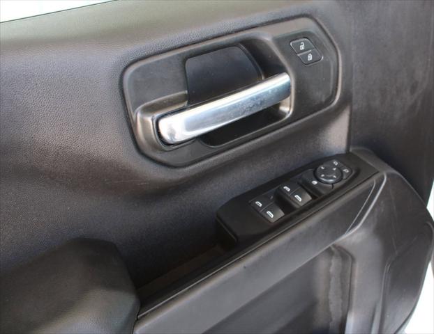 2023 Chevrolet Silverado 1500 4WD Crew Cab Short Bed WT