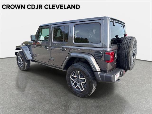 2025 Jeep Wrangler 4-Door Sahara 4x4