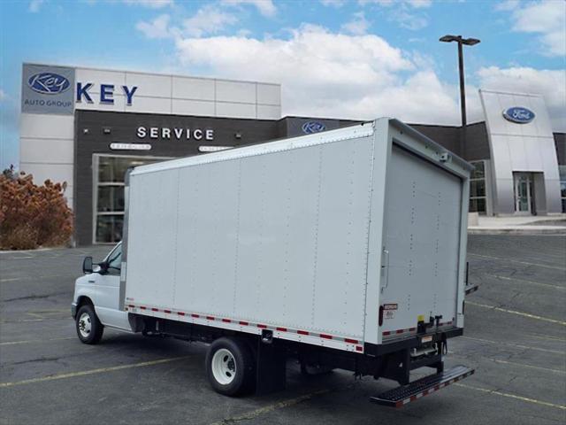 2025 Ford E-350 Cutaway Base Cutaway