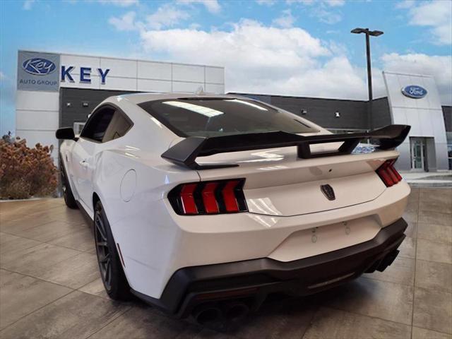 2025 Ford Mustang Dark Horse Fastback
