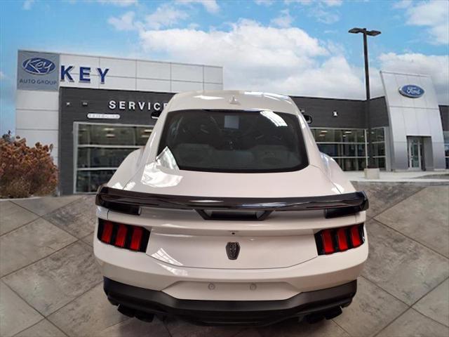 2025 Ford Mustang Dark Horse Fastback