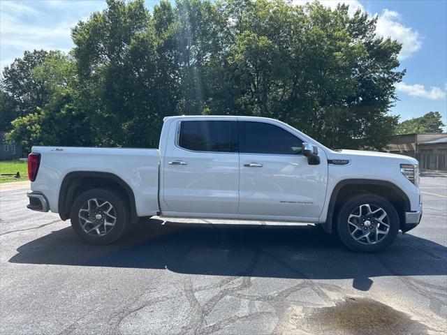 2022 GMC Sierra 1500 4WD Crew Cab Short Box SLT
