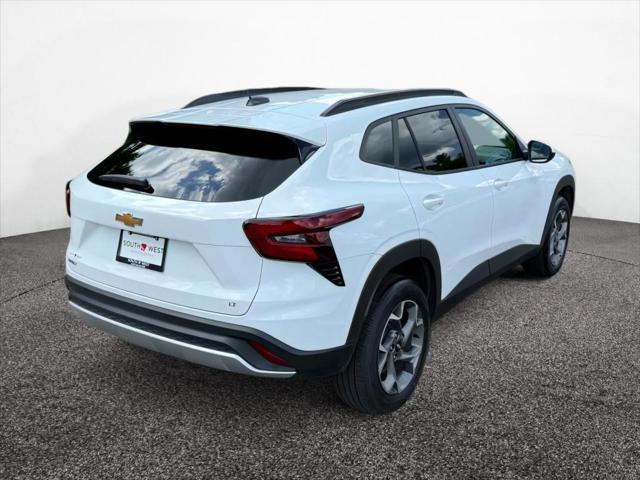 2025 Chevrolet Trax FWD LT
